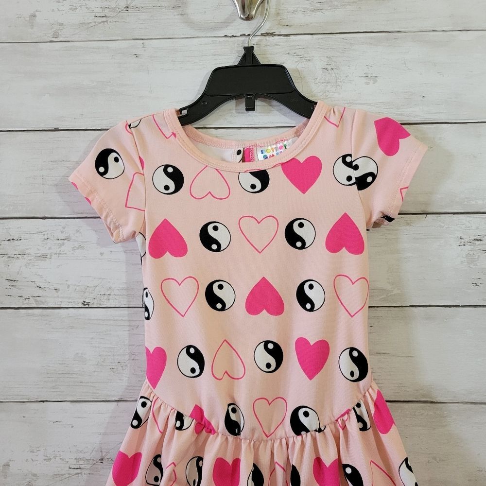 Dot Dot Smile Toddler Kids Dress Pink Hearts Yin Yang Drop Waist Size 2T - Picture 2 of 9
